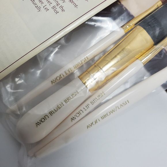 Vintage Avon Professional Travel Makeup Brush Collection 4 Piece Set - Picture 5 of 10
